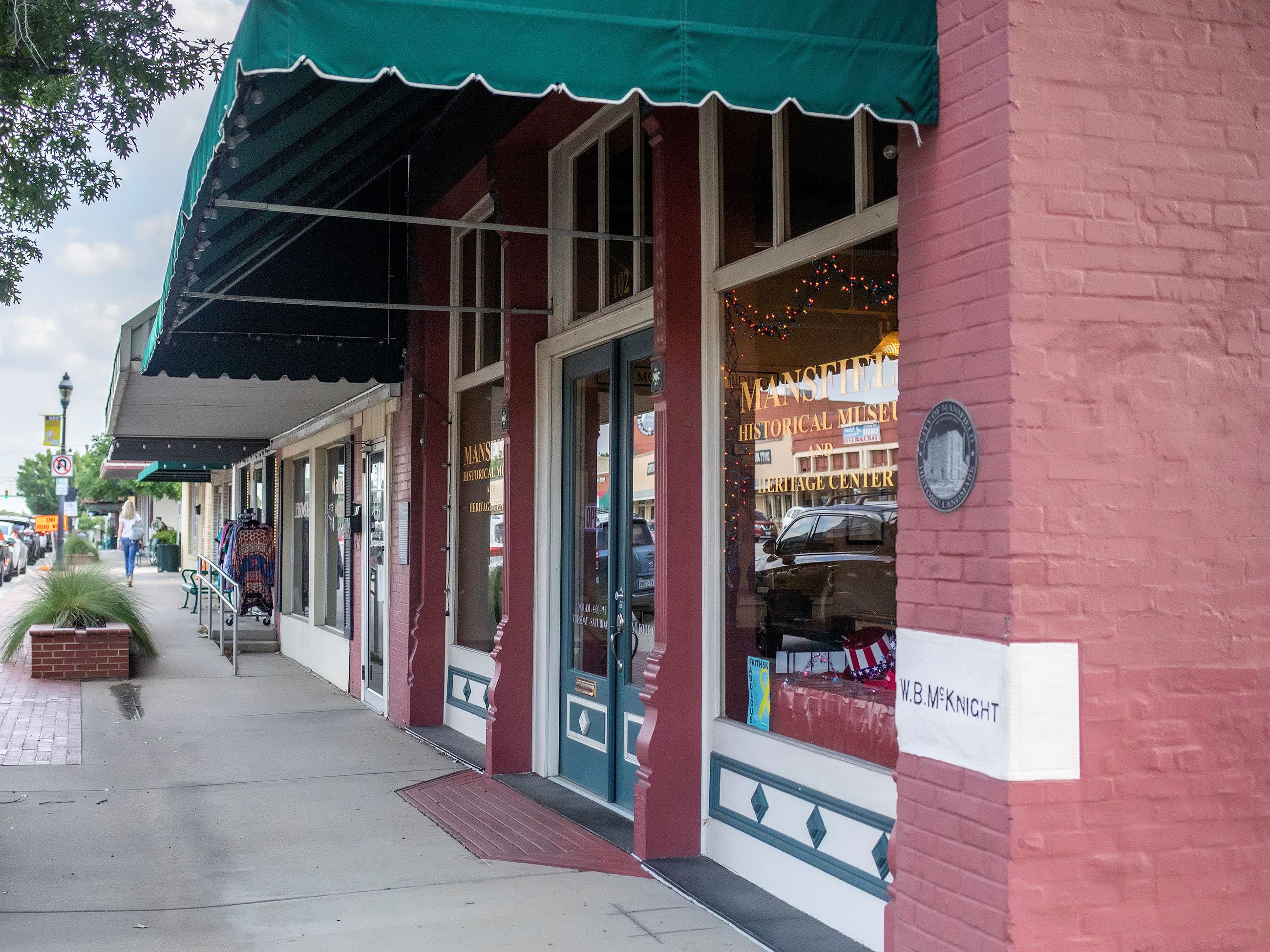 Artificial grass services in Mansfield, TX